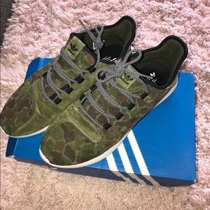 Adidas men’s tubular